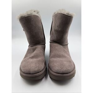 UGG Australia Women’s Suede Sheepskin Winter Boots Gray US Size 7 Mid Calf